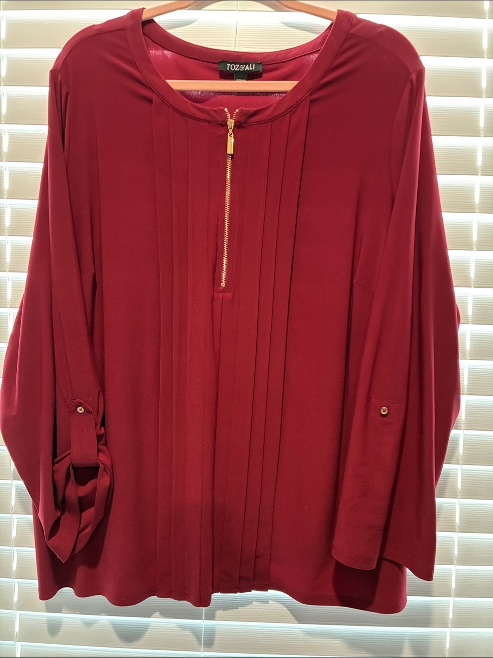 Roz & Ali Burgundy Pleated Front Zip Blouse